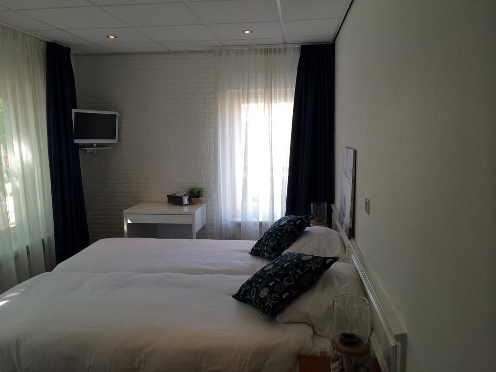 Hotel 图贝尔亨 客房 照片